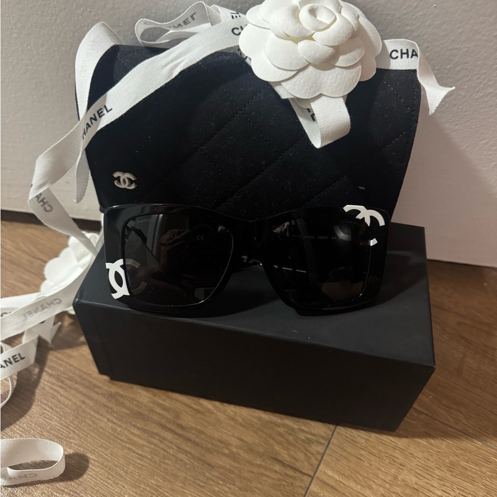CHANEL Black Sunglasses with White Accents